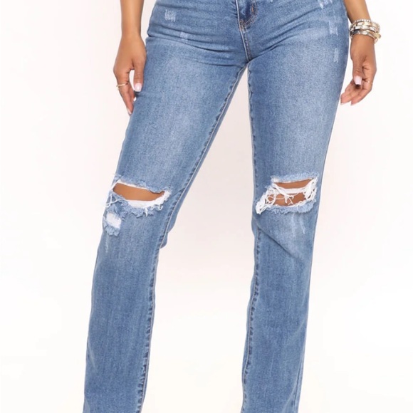 NWT fashion nova distressed jeans - Picture 2 of 7